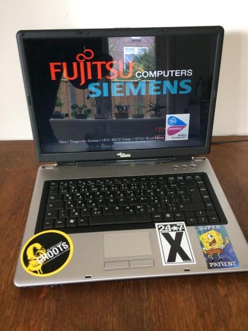 Fujitsu Siemens Amilo oude laptop met CD / DVD lade vintage, Computers en Software, Windows Laptops, Gebruikt, Qwerty, Verzenden