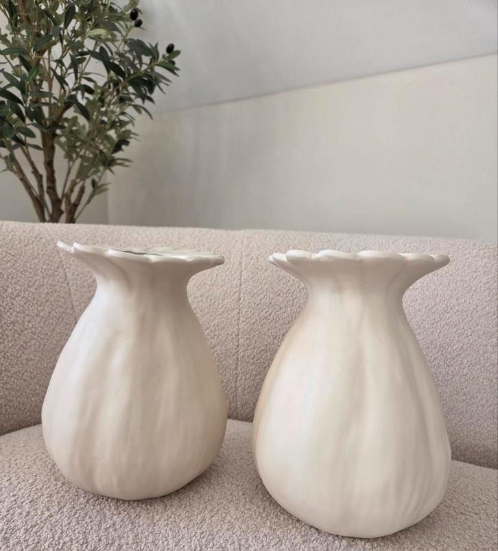 2 nieuwe vazen van Intratuin., Huis en Inrichting, Woonaccessoires | Vazen, Nieuw, Overige kleuren, Minder dan 50 cm, Glas, Ophalen of Verzenden