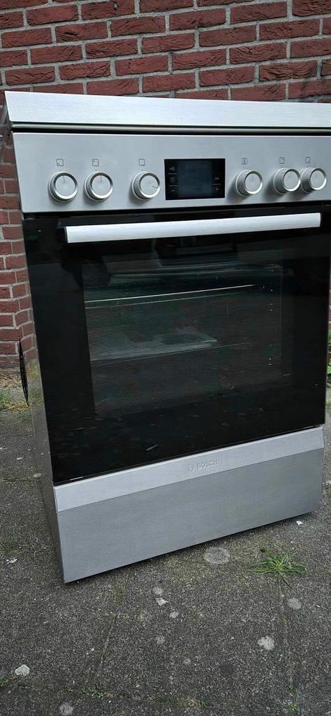 Bosch RvS gasfornuis, Witgoed en Apparatuur, Fornuizen, Zo goed als nieuw, Vrijstaand, Gas, 4 kookzones, 85 tot 90 cm, 45 tot 60 cm