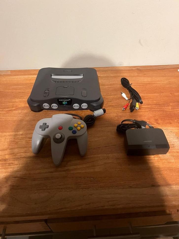 nintendo 64, Spelcomputers en Games, Spelcomputers | Nintendo 64, Zo goed als nieuw, Met 1 controller, Ophalen of Verzenden