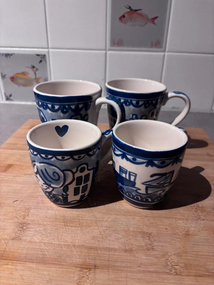 Delfts Blond Amsterdam Kopjes, Huis en Inrichting, Keuken | Servies, Zo goed als nieuw, Kop(pen) en/of Schotel(s), Blond Amsterdam