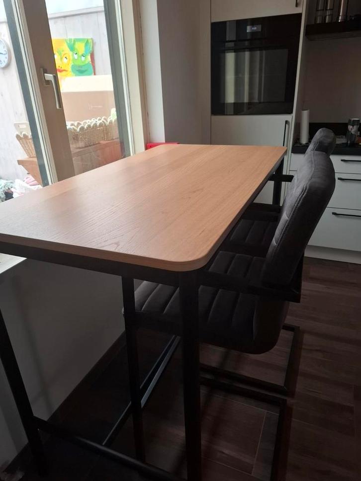 Bartafel Ikea + 2 Leen Bakker stoelen (zo goed als nieuw), Huis en Inrichting, Tafels | Eettafels, Zo goed als nieuw, 50 tot 100 cm