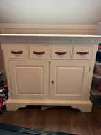 GRATIS! Commode, wit met leren bandjes, Kinderen en Baby's, Kinderkamer | Commodes en Kasten, Ophalen, 50 tot 70 cm, Voetruimte