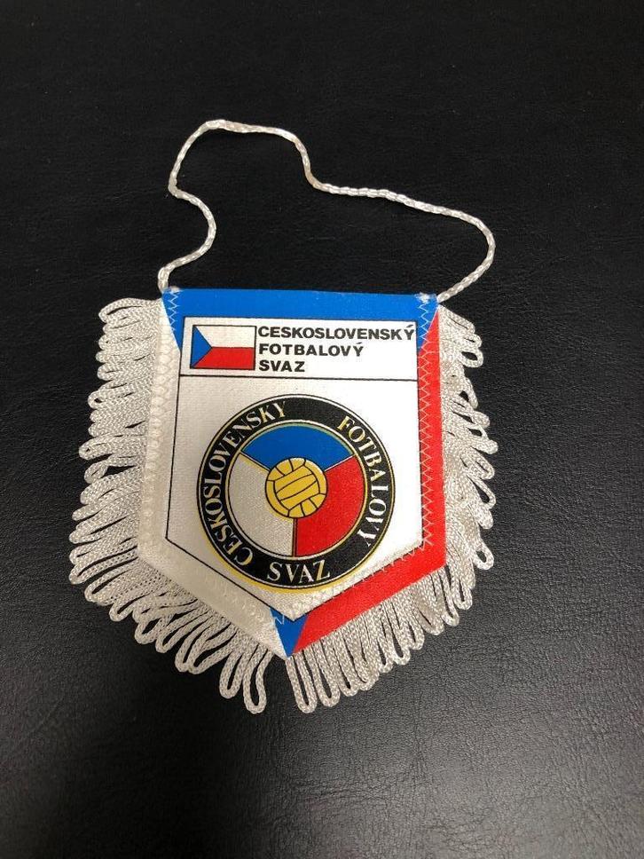 Banderin de futblo "Československý fotbalový svaz", Verzamelen, Sportartikelen en Voetbal, Nieuw, Buitenlandse clubs, Ophalen of Verzenden
