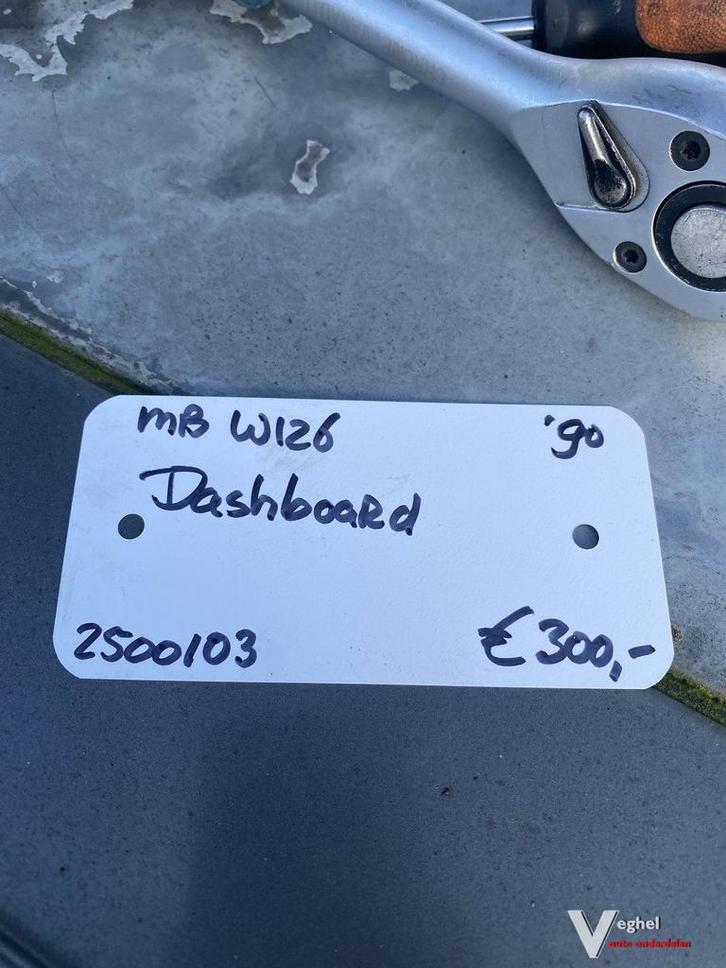 Mercedes W126 1990 Dashboard  zoals afgebeeld, Auto-onderdelen, Dashboard en Schakelaars, Gebruikt, Ophalen