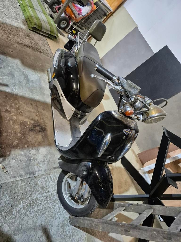 Scooter Fosti - Onderdelen, Ophalen of Verzenden, Gebruikt, Overige typen, Overige merken