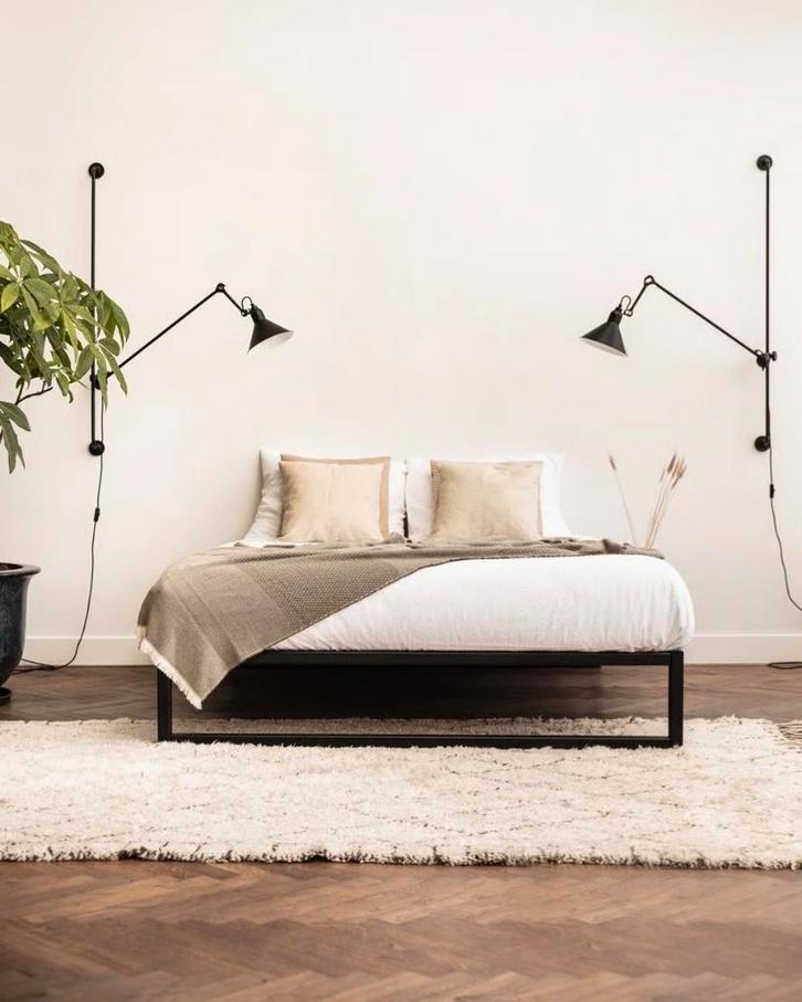 Matt Sleeps 'De Loft' 2-persoons bed + matrassen, Huis en Inrichting, Slaapkamer | Matrassen en Bedbodems, Gebruikt, Matras, 180 cm