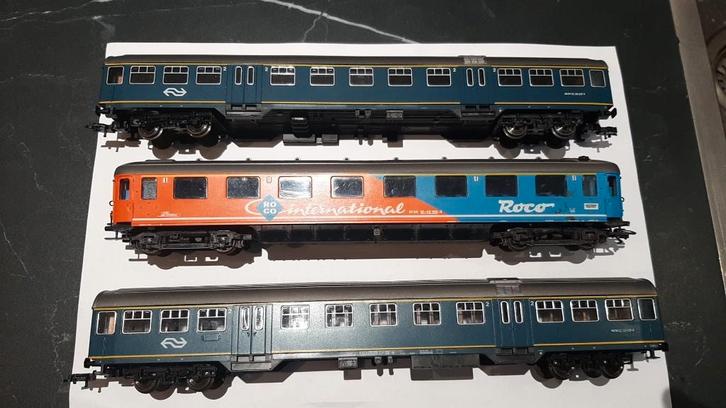 Roco Plan W (2x) en een Plan D (1x), Hobby en Vrije tijd, Modeltreinen | H0, Gebruikt, Wagon, Gelijkstroom, Roco, Analoog, NS