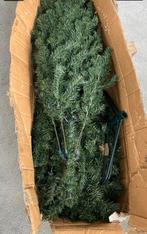 Mooie Kunstkerstboom ZONDER accessoires en mand, Ophalen, Gebruikt