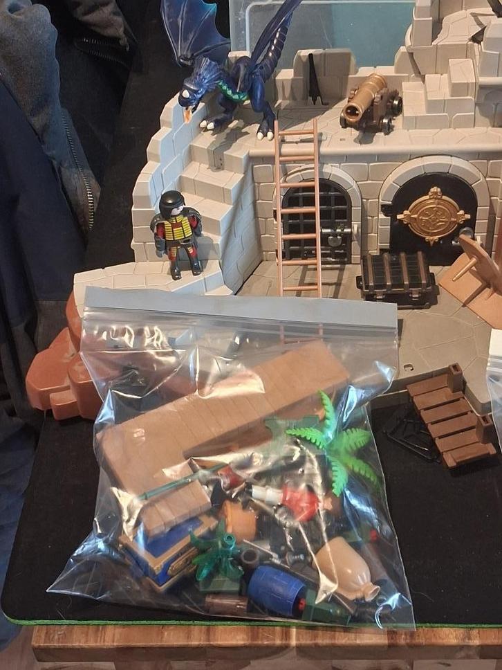 playmobil burcht, Kinderen en Baby's, Speelgoed | Playmobil, Gebruikt, Los playmobil, Ophalen of Verzenden