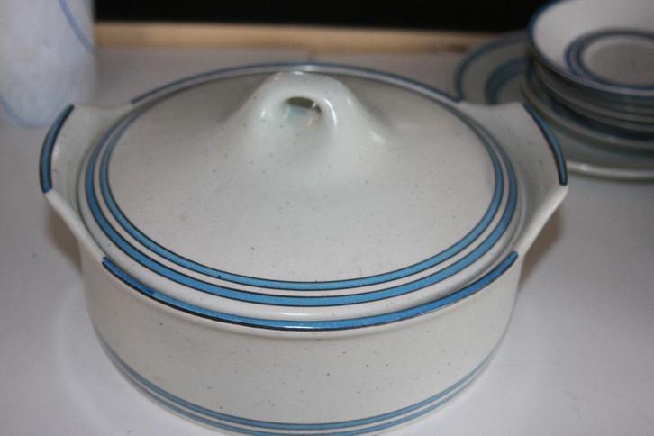 GUSTAVSBERG "" DART "" Dekschaal "", Huis en Inrichting, Keuken | Servies, Zo goed als nieuw, Schaal of Schalen, Overige stijlen