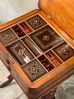 Prachtig antiek haltafeltje, fournituren lades en vakken, Ophalen