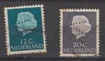 2 zegels met perfin W, Verzenden, Na 1940, Gestempeld