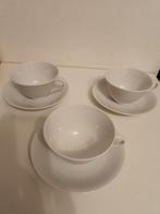 Mooie Zweedse theeset - 3 stuks, Ophalen of Verzenden, Zo goed als nieuw, Effen, Kop(pen) en/of Schotel(s)