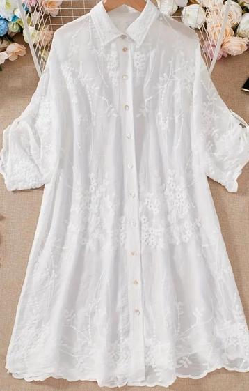 NIEUW! 52/54 Geborduurde blouse oto 70 heup 75cm katoen wit  beschikbaar voor biedingen