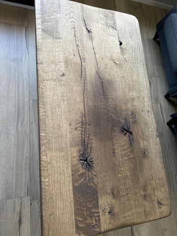 Salontafel beschikbaar voor biedingen