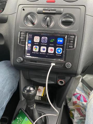 RCD 330 RCD360 carplay volkswagen beschikbaar voor biedingen