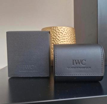 Iwc watchbox  beschikbaar voor biedingen