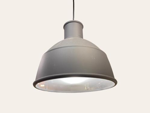 Muuto Unfold  bij TheReSales antraciet, Huis en Inrichting, Lampen | Hanglampen, Zo goed als nieuw, Minder dan 50 cm, Kunststof