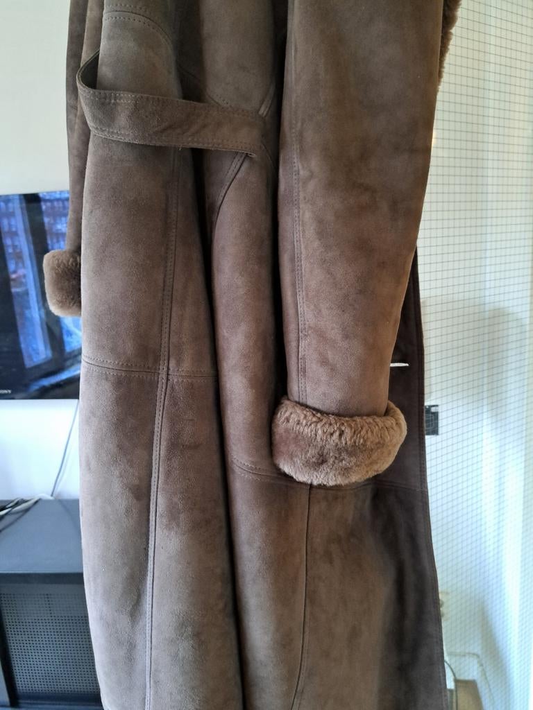 Mooie lammy coat in zeer goede staat, Ophalen of Verzenden, Zo goed als nieuw, Bruin