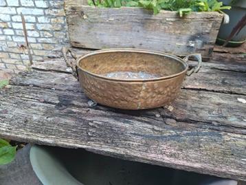 Antieke Jardiniere beschikbaar voor biedingen