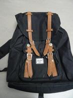 HERSCHEL, LITTLE AMERICA rugtas/werktas., Ophalen of Verzenden, Zo goed als nieuw, Overige merken, 30 tot 45 cm