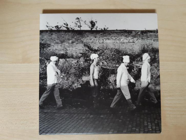 U2 - Medium, Rare & Remastered Limited Fanclub (2cd) nieuw, Cd's en Dvd's, Cd's | Rock, Zo goed als nieuw, Poprock, Verzenden