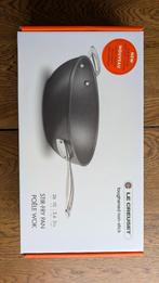 Le Creuset Wokpan met steel - 26 cm, Huis en Inrichting, Keuken | Potten en Pannen, Ophalen of Verzenden, Keramische plaat, Wok