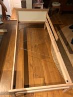 Kinderbed met lattenbodem en bedhekje, Kinderen en Baby's, Kinderkamer | Bedden, Ophalen, 70 tot 85 cm, Zo goed als nieuw, Lattenbodem