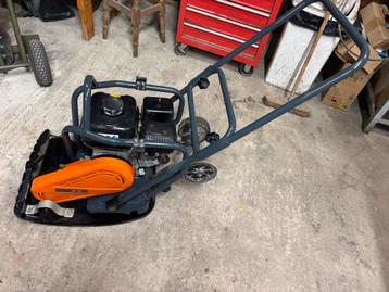 Trilplaat Husqvarna beschikbaar voor biedingen