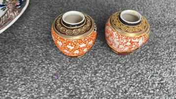 Oude kopjes, vazen, Makkumer aardewerk & gewichtjes beschikbaar voor biedingen
