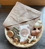Kraamcadeau gevulde cadeaumand little farmer met naam, The River House, Kraamcadeau, Info@theriverhouse.nl, Nieuw