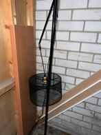 Leuke Vloerlamp in zwart/goud, Ophalen, Modern/chique, 100 tot 150 cm, Zo goed als nieuw