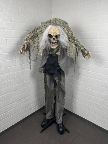 Halloween pop zombie beweging, geluid, licht beschikbaar voor biedingen