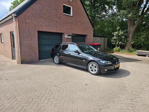 BMW 3-Serie 2.0 I 320 Touring 125KW 2010 Zwart, Auto's, BMW, Particulier, 3-Serie, Benzine, B, Stationwagon, Handgeschakeld, Origineel Nederlands