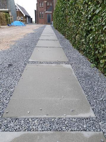 Betonplaat Paardenplaat Betonblok Heftruckblok Keerwand beschikbaar voor biedingen