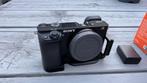 Te koop nette Sony A6000 body met extra accu en cage, Audio, Tv en Foto, Fotocamera's Digitaal, Ophalen, Gebruikt, Spiegelreflex