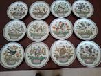 12 Hutschenreuter wand maand bordjes, Ophalen of Verzenden, Zo goed als nieuw, Porselein, Bord of Schaal