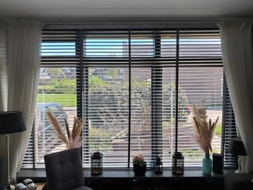 Luxaflex grijs antraciet 297 breed beschikbaar voor biedingen