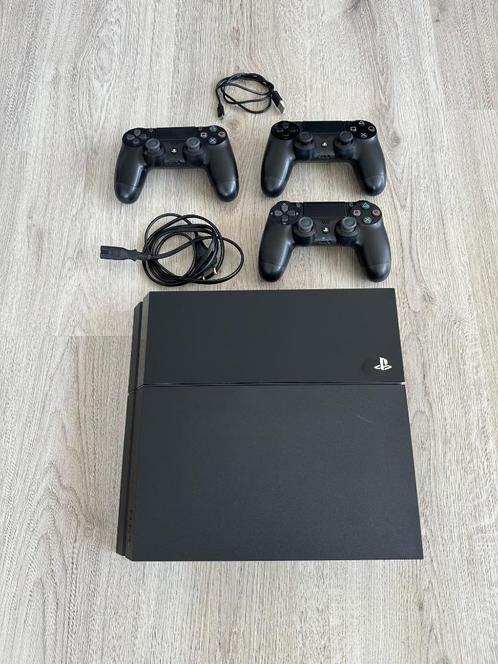 Playstation 4 - 500 gb met 3 Dualshock 4 controllers, Spelcomputers en Games, Spelcomputers | Sony PlayStation 4, Gebruikt, Original