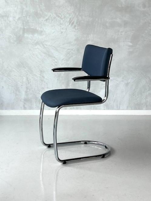 Dutch Originals Today 2001 eetkamerstoel design sledestoel, Huis en Inrichting, Stoelen, Gebruikt, Eén, Metaal, Stof, Overige materialen