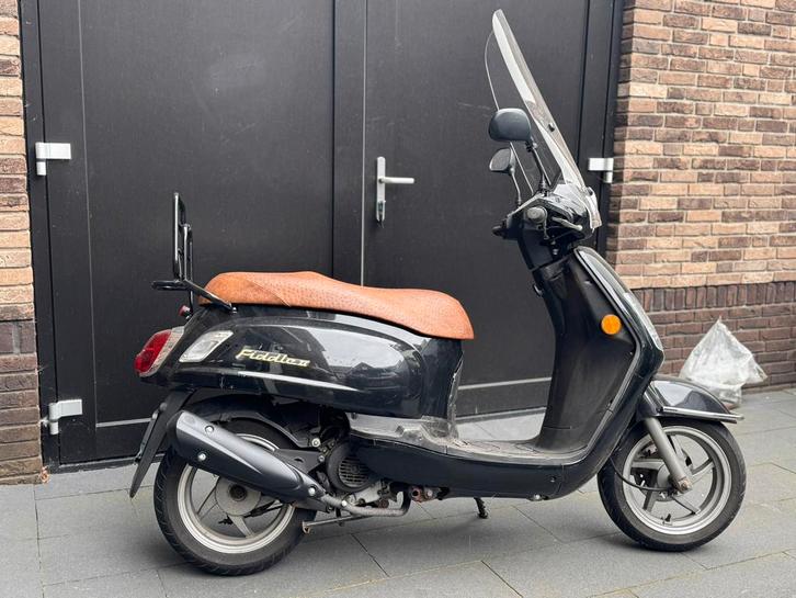 Sym Fiddle 2, bj 2009, blauw kenteken, Fietsen en Brommers, Scooters | SYM, Gebruikt, Fiddle, Benzine, Ophalen