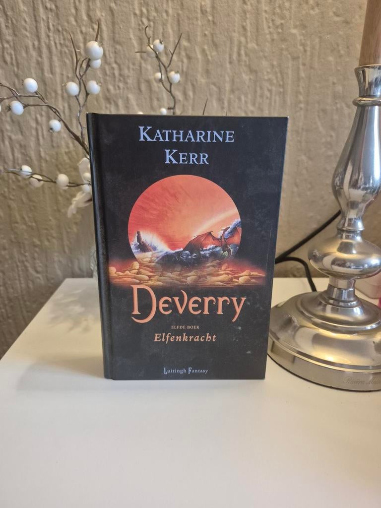 Deverry - Elfenkracht - Katharine Kerr, Boeken, Ophalen of Verzenden, Gelezen, Katharine Kerr