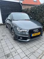 Audi A1 1.2 Tfsi 63KW 2013 Grijs, Auto's, Voorwielaandrijving, Zwart, 4 cilinders, 4 stoelen