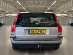 Volvo V70 2.4 Comfort Line Automaat, trekhaak, verwarmbare s, Stof, Beige, 1514 kg, Beige