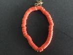 Oranje Armband met Bedel, Kunststof of Plastic, Nieuw, Oranje, Ophalen of Verzenden