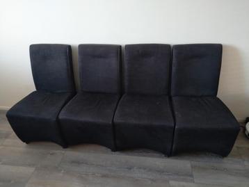 Eetkamerstoelen  beschikbaar voor biedingen