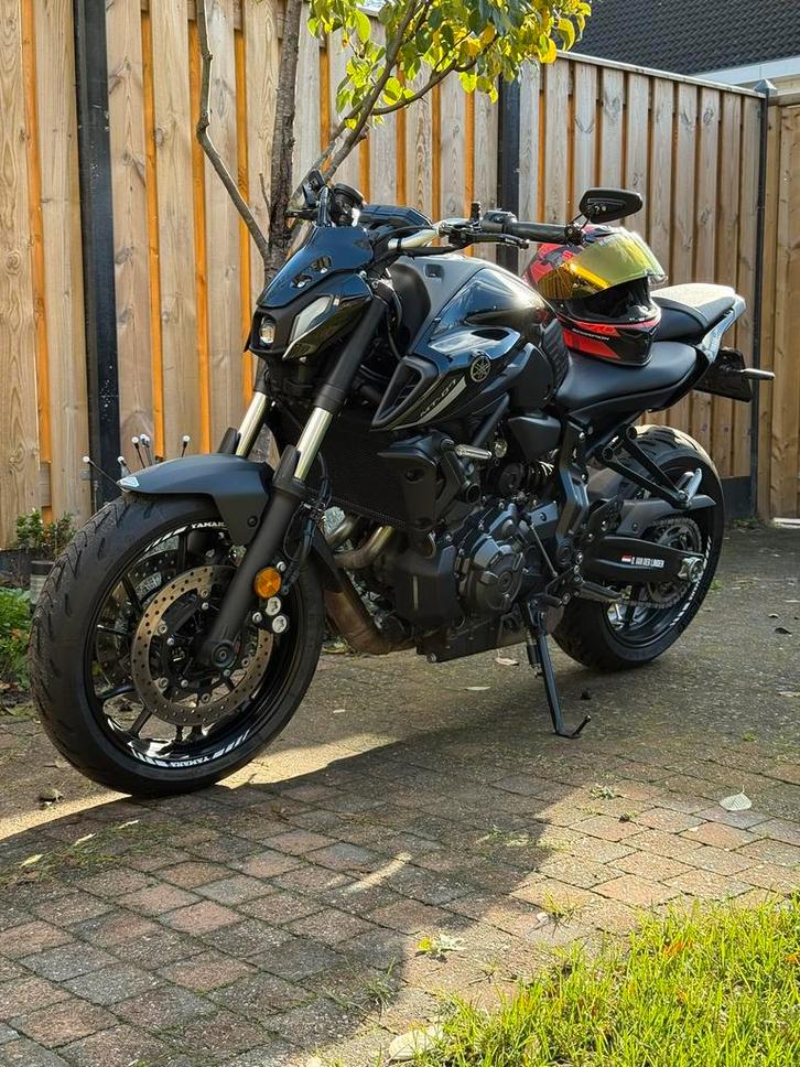 Yamaha MT07 Pure 35Kw 2024, Motoren, Motoren | Yamaha, Particulier, Naked bike, 12 t/m 35 kW, 2 cilinders, Minimaal motorrijbewijs A2