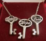 Ketting 3 sleuteltjes Fairth, Hope, Charity antiek zilver, Ophalen of Verzenden, Nieuw, Zilver, Overige materialen