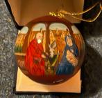 Kerstbal met kerstgroep kerststal, Ophalen of Verzenden, Zo goed als nieuw